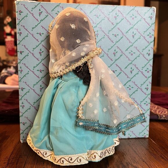 #575 Madame Alexander 8" India  International Little Women With Box - Picture 4 of 7